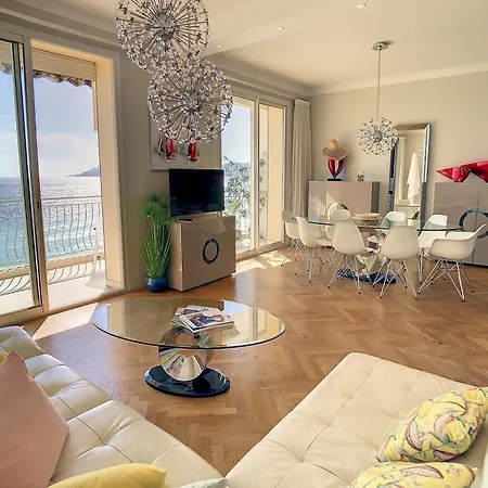 Lägenhet Penthouse With Unique Rooftop Terrace 301 Cannes