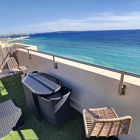 Lägenhet Penthouse With Unique Rooftop Terrace 301